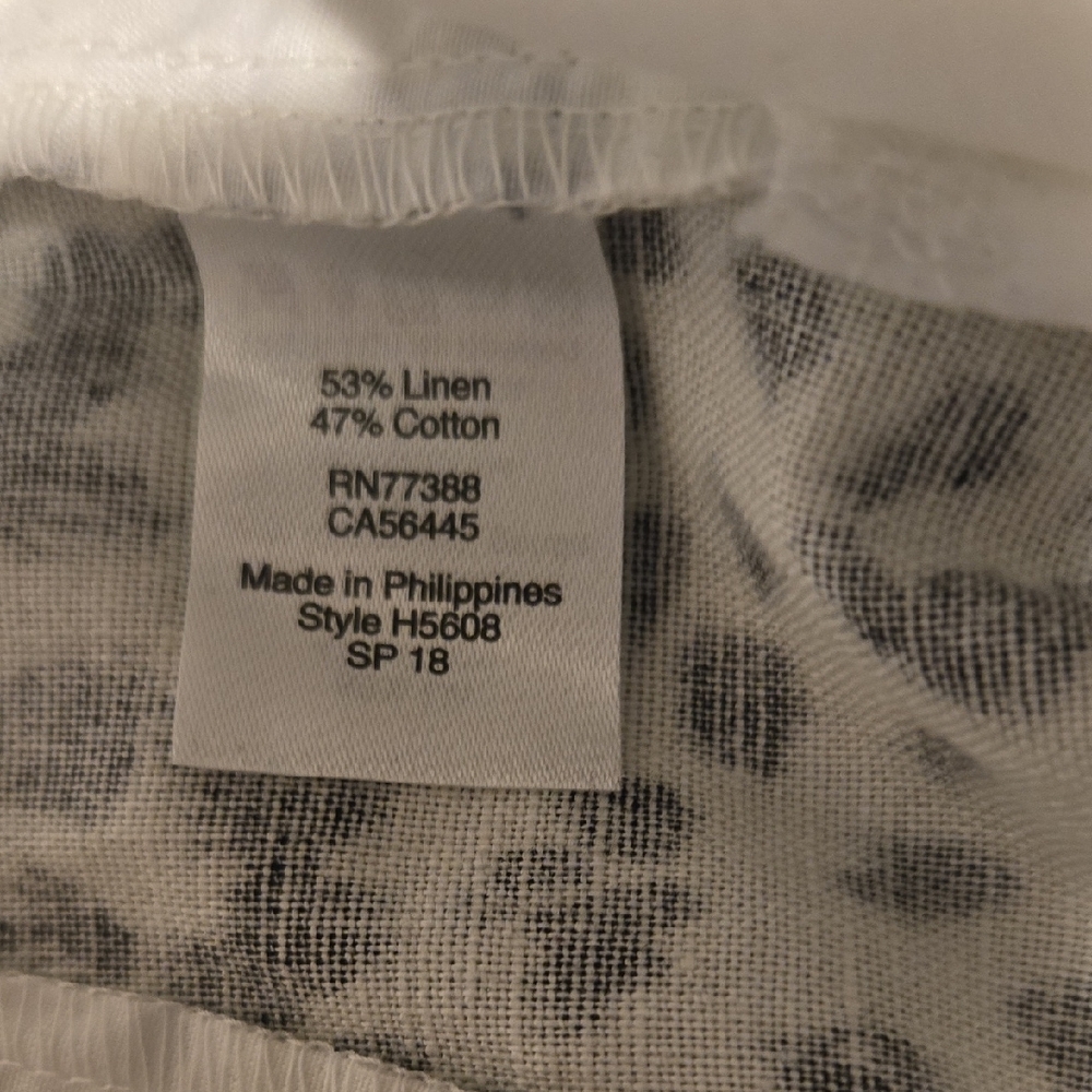 J. Crew Black and White Linen Scalloped Shorts - Picture 4 of 6